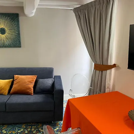 Artemide Domus Romae Rom